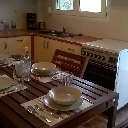 Ydna Family Apartament Possidi