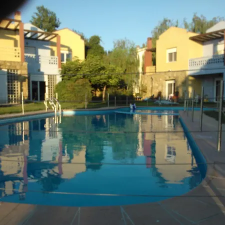 Ydna Family Apartament *