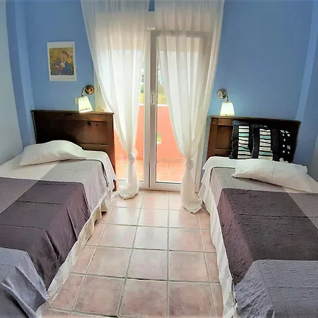 Ydna Family Appartement